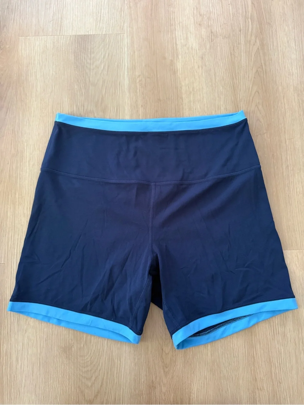 Lululemon Align HR Short 6” inseam size 14 - Picture 1 of 3